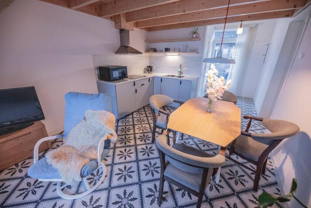 'T Pekelhuis - Vakantiehuisje Op Boerderij Huize Blokland Hem Exteriör bild